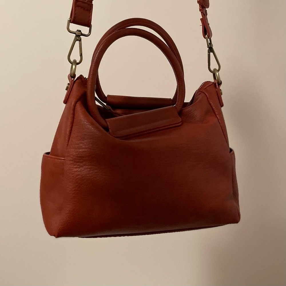 Antik Kraft Vegan Leather Crossbody Bag from Anthropologie in Rust Colour - Picture 3 of 9